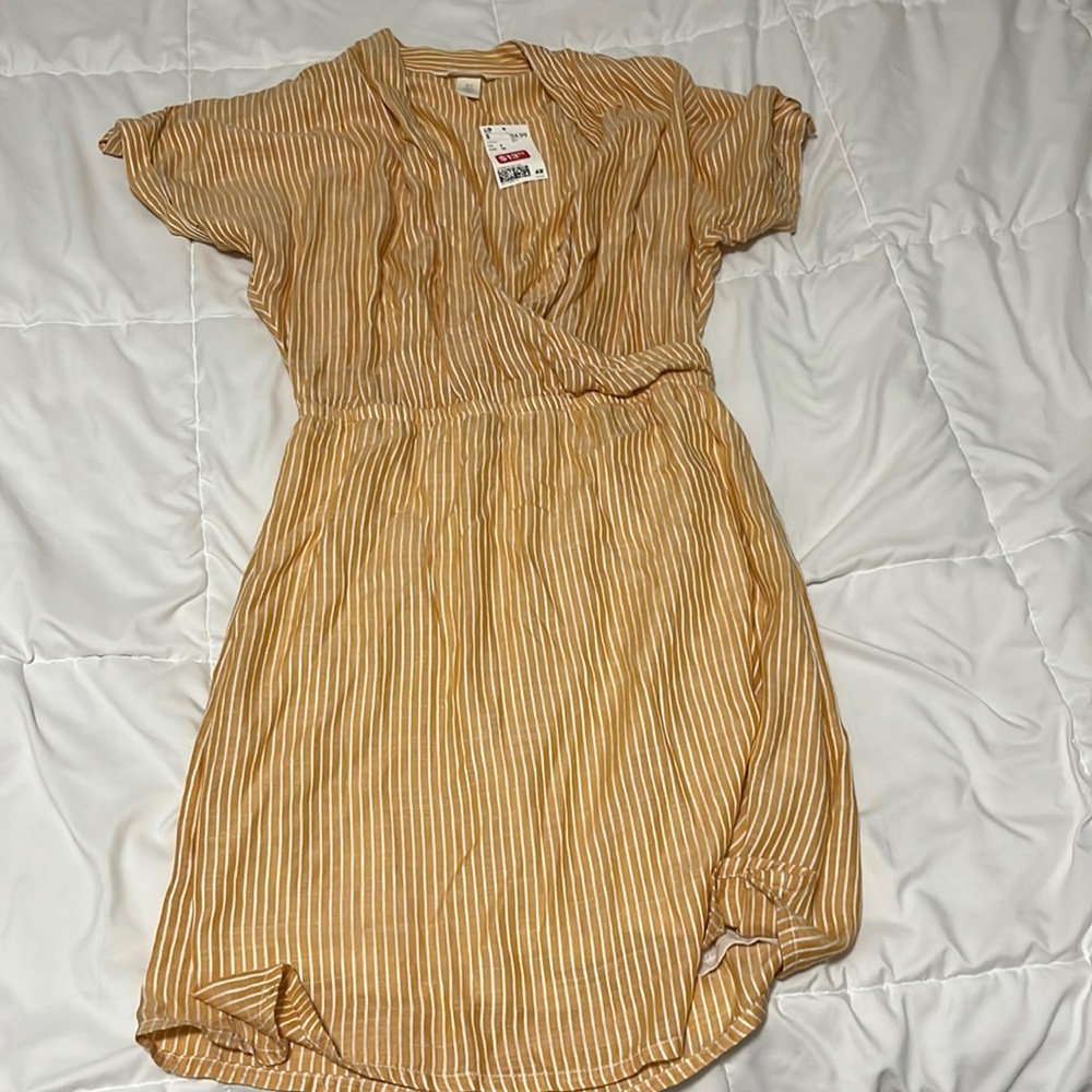 Yellow striped H&M dress NWT